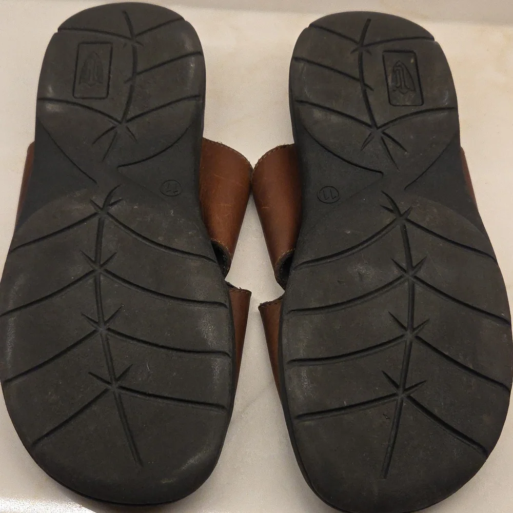 London Underground Holt Brown Leather Slide Sandals Sz 11